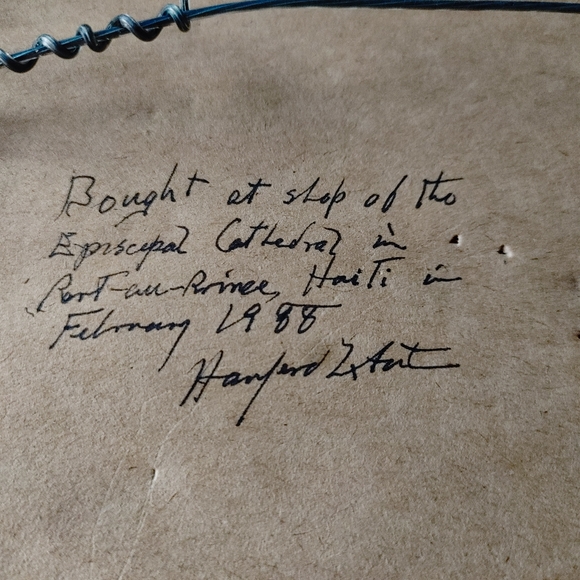 Village Painting from Haiti a colorful scene from 1988 sign Laeroix or Lacroix - Picture 4 of 10